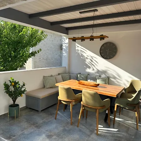 Danielli Luxury 别墅 *